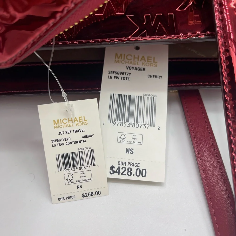 MICHAEL KORS Voyager Lg Metallic Logo Debossed EW  Tote & Jet Set Lg Logo Wallet - Picture 14 of 16